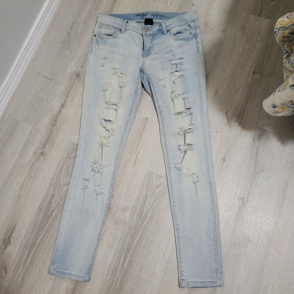 Destroyed skinnies